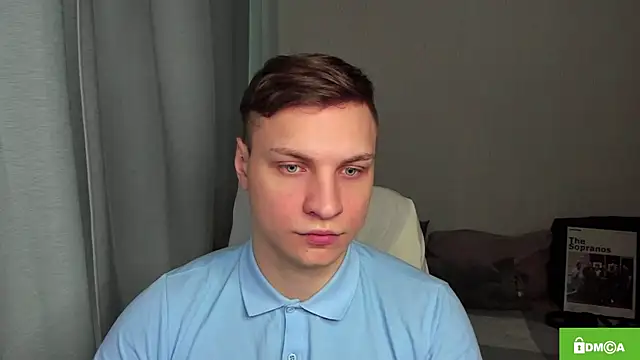 Snapshot of handsome_guy01 chatting on 05-04-26, 05:33 handsome guy01 online show from 05-04-26, 05:33