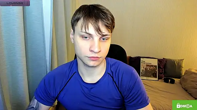 handsome guy01 online show from 02-11-26, 05:35