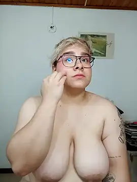 amalia love online show from 11-22-25, 11:03