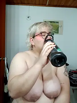 amalia love online show from 11-06-25, 05:55