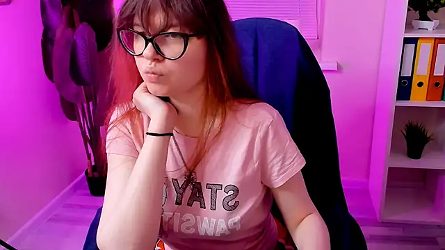 CarolGiggly online show from 10-26-25, 07:42