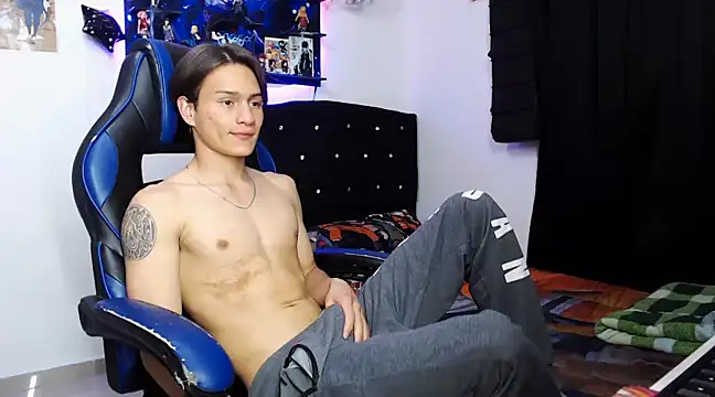 Snapshot of sr_jaeger chatting on 03-19-25, 11:14 sr jaeger online show from 03-19-25, 11:14