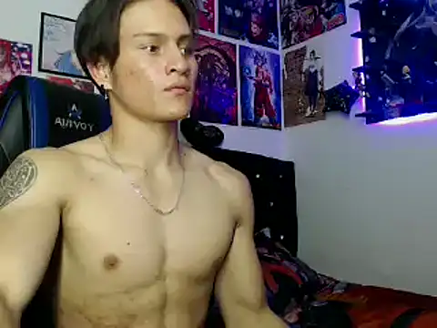 Snapshot of sr_jaeger chatting on 01-07-25, 11:24 sr jaeger online show from 01-07-25, 11:24