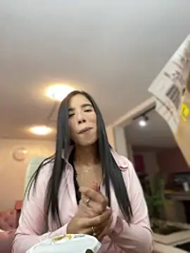 Praga Pink online show from 05-12-26, 02:08