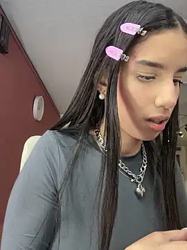 Praga Pink online show from 10-23-25, 02:10