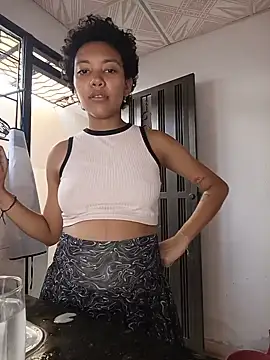 lianisrose online show from 07-11-26, 08:31