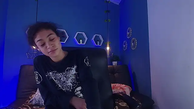 Snapshot of Aurora_ath chatting on 02-02-26, 02:32 Aurora ath online show from 02-02-26, 02:32