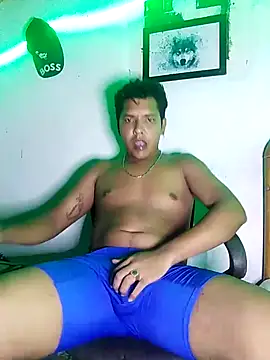 Snapshot of 628-andrew chatting on 01-07-26, 12:04 628-andrew online show from 01-07-26, 12:04