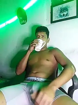 Snapshot of 628-andrew chatting on 02-07-26, 11:51 628-andrew online show from 02-07-26, 11:51