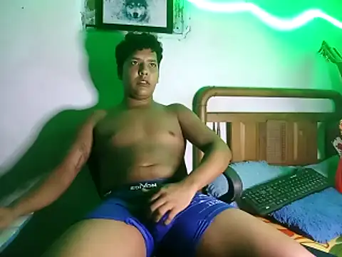 Snapshot of 628-andrew chatting on 10-22-25, 11:25 628-andrew online show from 10-22-25, 11:25