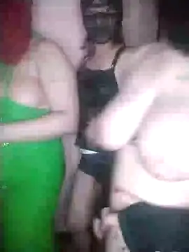 Snapshot of OYN-Dody chatting on 01-06-25, 01:52 OYN-Dody online show from 01-06-25, 01:52