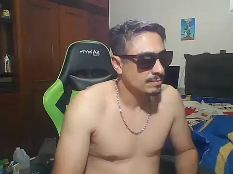 SOLESFETISHBR online show from 09-17-25, 11:40