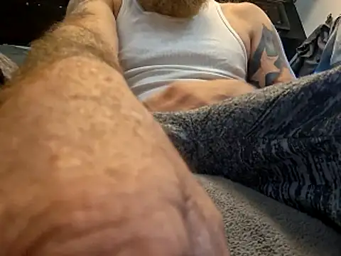 Cantufamily1979 online show from 01-14-26, 06:44