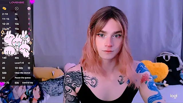 Alice Hells online show from 07-11-26, 05:52
