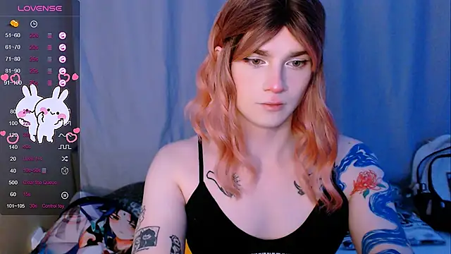 Snapshot of Alice_Hells chatting on 03-01-25, 04:15 Alice Hells online show from 03-01-25, 04:15