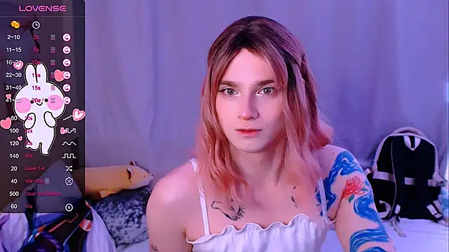 Alice Hells online show from 03-08-26, 08:06