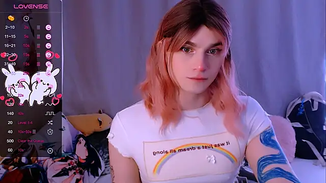 Snapshot of Alice_Hells chatting on 09-10-25, 05:39 Alice Hells online show from 09-10-25, 05:39