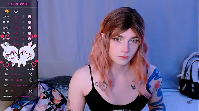 Snapshot of Alice_Hells chatting on 02-27-25, 05:18 Alice Hells online show from 02-27-25, 05:18