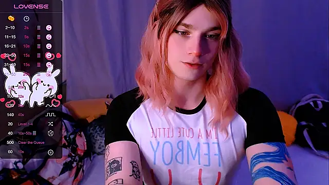 Snapshot of Alice_Hells chatting on 09-27-25, 05:57 Alice Hells online show from 09-27-25, 05:57