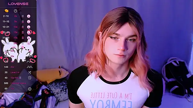 Snapshot of Alice_Hells chatting on 10-27-25, 06:47 Alice Hells online show from 10-27-25, 06:47