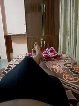 Snapshot of RRahullove69 chatting on 09-17-25, 01:57 RRahullove69 online show from 09-17-25, 01:57