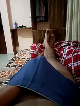 Snapshot of RRahullove69 chatting on 10-17-25, 10:55 RRahullove69 online show from 10-17-25, 10:55