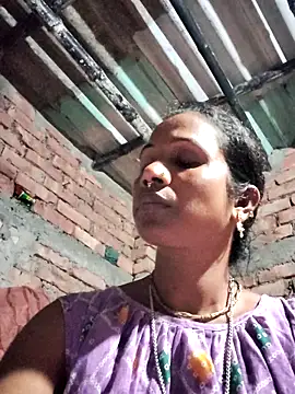 Hotty-dola online show from 09-12-25, 06:18