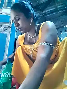 Hotty-dola online show from 03-08-25, 05:17