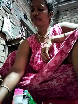 Hotty-dola online show from 03-12-25, 07:58