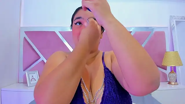 Tiffanymiller00 online show from 03-31-26, 02:19