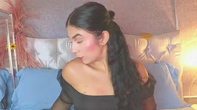 GABYTAYLOR  online show from 04-11-26, 01:59