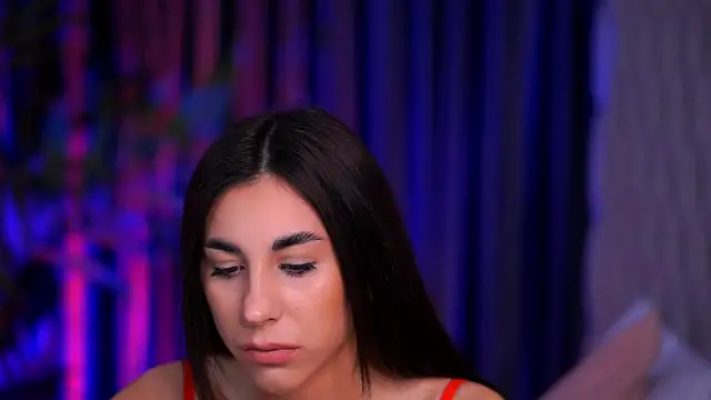 Snapshot of LaraSin chatting on 01-06-25, 07:13 LaraSin online show from 01-06-25, 07:13