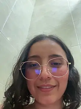 Snapshot of Kay_LustyWife chatting on 02-18-25, 11:30 Kay LustyWife online show from 02-18-25, 11:30