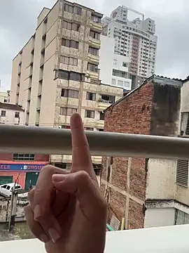 Snapshot of Kay_LustyWife chatting on 03-04-25, 02:32 Kay LustyWife online show from 03-04-25, 02:32