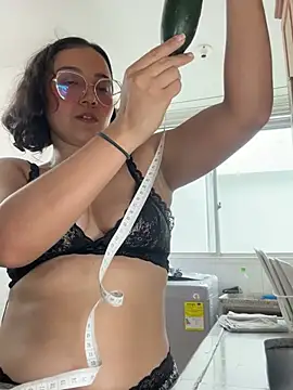 Snapshot of Kay_LustyWife chatting on 01-30-25, 04:55 Kay LustyWife online show from 01-30-25, 04:55