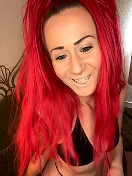 Snapshot of SweetSolez chatting on 11-26-25, 02:28 SweetSolez online show from 11-26-25, 02:28