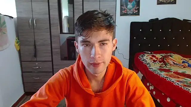 samael1107 online show from 10-24-25, 06:51