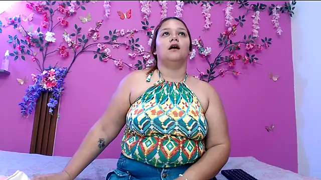 Snapshot of analdeepalejandra18 chatting on 09-25-25, 06:58 analdeepalejandra18 online show from 09-25-25, 06:58