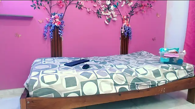 analdeepalejandra18 online show from 10-29-25, 07:13