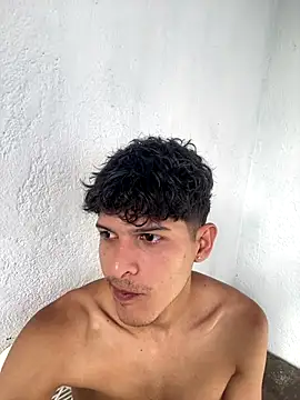 LiamGadiell online show from 12-14-25, 08:14