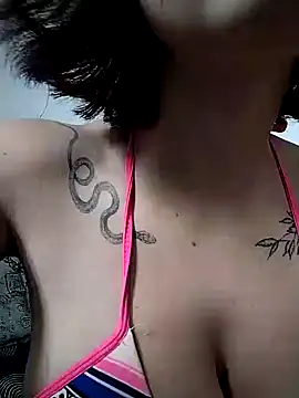 Alexandra 65 online show from 02-11-26, 07:25