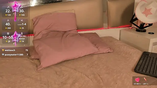 Mis  lola online show from 12-04-24, 11:30