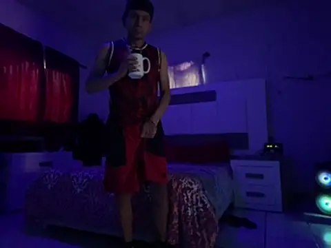 oiram27 online show from 04-22-26, 01:40