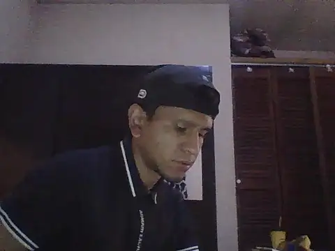 oiram27 online show from 10-01-25, 04:22