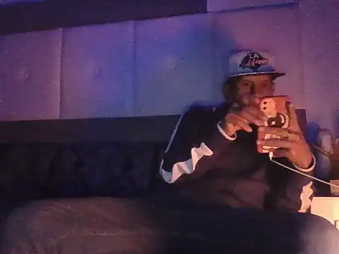 oiram27 online show from 12-03-25, 05:19