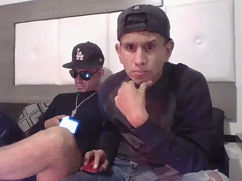 oiram27 online show from 11-23-25, 07:29