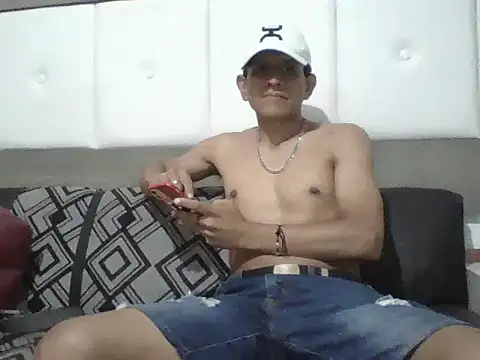 oiram27 online show from 10-02-25, 10:24