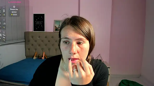 lauren rios7 online show from 09-12-25, 07:46