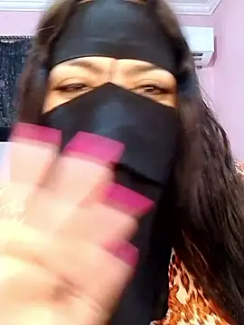 Snapshot of so5naa-nar chatting on 06-16-26, 11:49 so5naa-nar online show from 06-16-26, 11:49