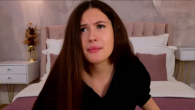 milaleoneli online show from 11-05-25, 03:15